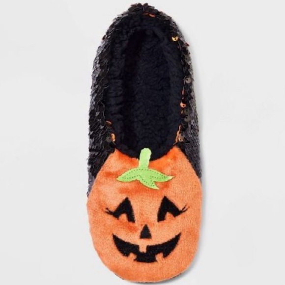 Hyde & EEK! Boutique Pumpkin Flip Sequin Pull-On Slipper Socks with Grippers - Picture 3 of 10